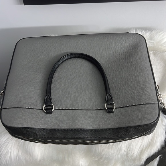 Coach Bags Authentic Coach Grained Leather Laptop Bag Poshmark